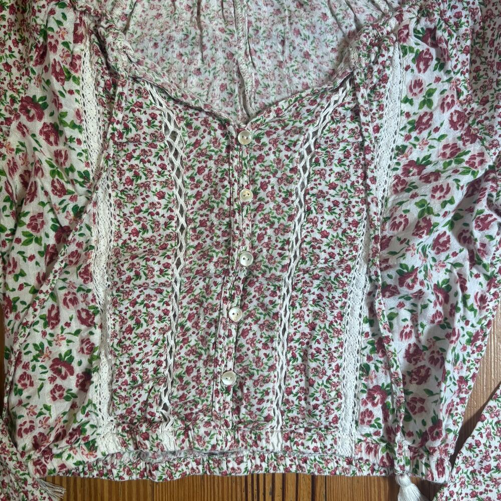 Midnight‎ Sky white rose floral cottage cropped long sleeve tassel shirt SIZE M - Picture 3 of 4